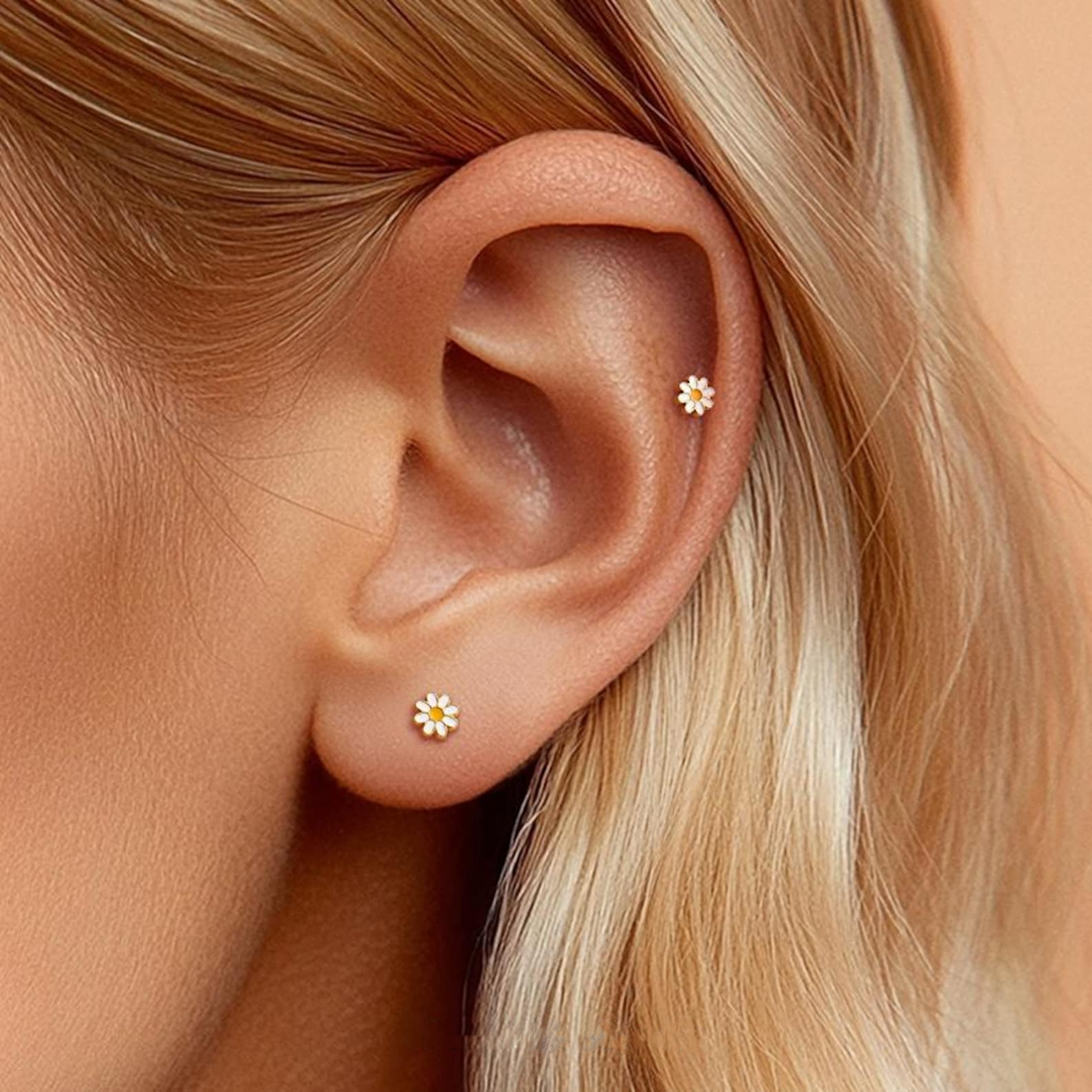 Daisy Flower Stud Earrings