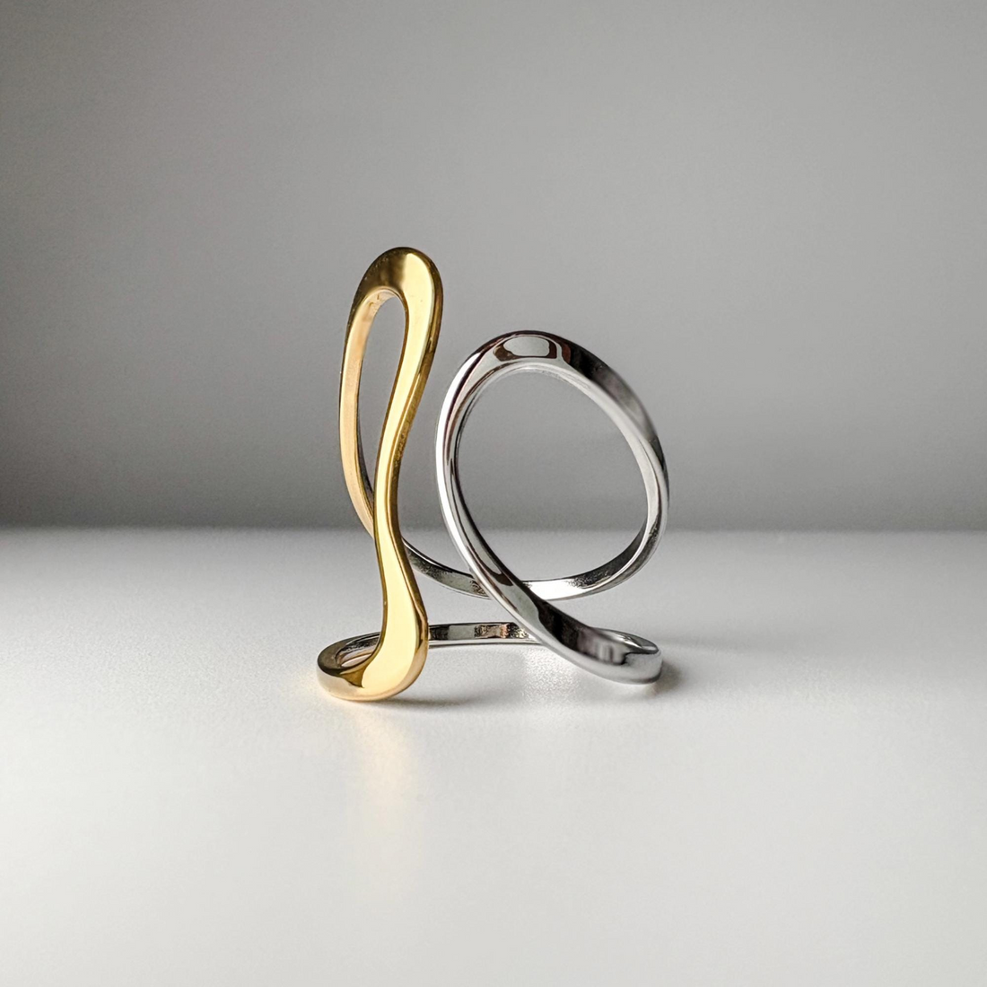 Two-Tone Wave Ring