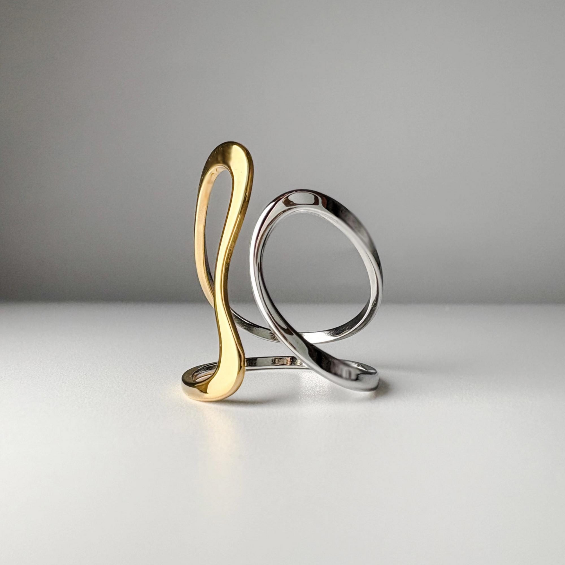 Two-Tone Wave Ring