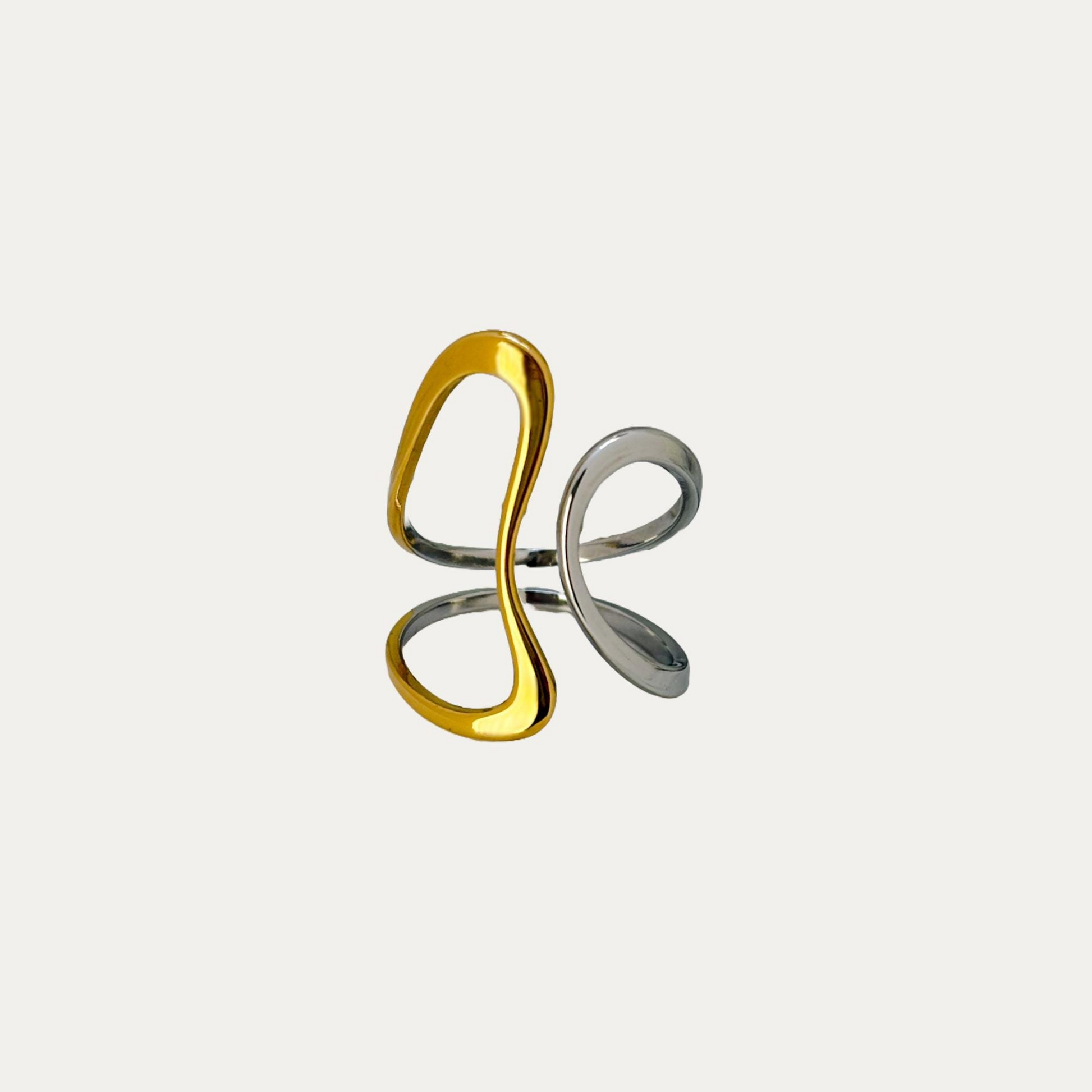 Two-Tone Wave Ring